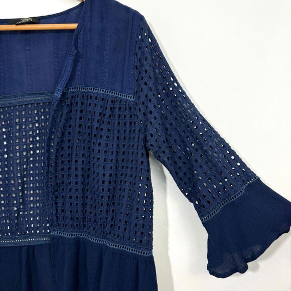 Suzanne Betro Women’s Size Small Blue Open Front Eyelet 3/4 Sleeve Cardigan - Picture 2 of 5